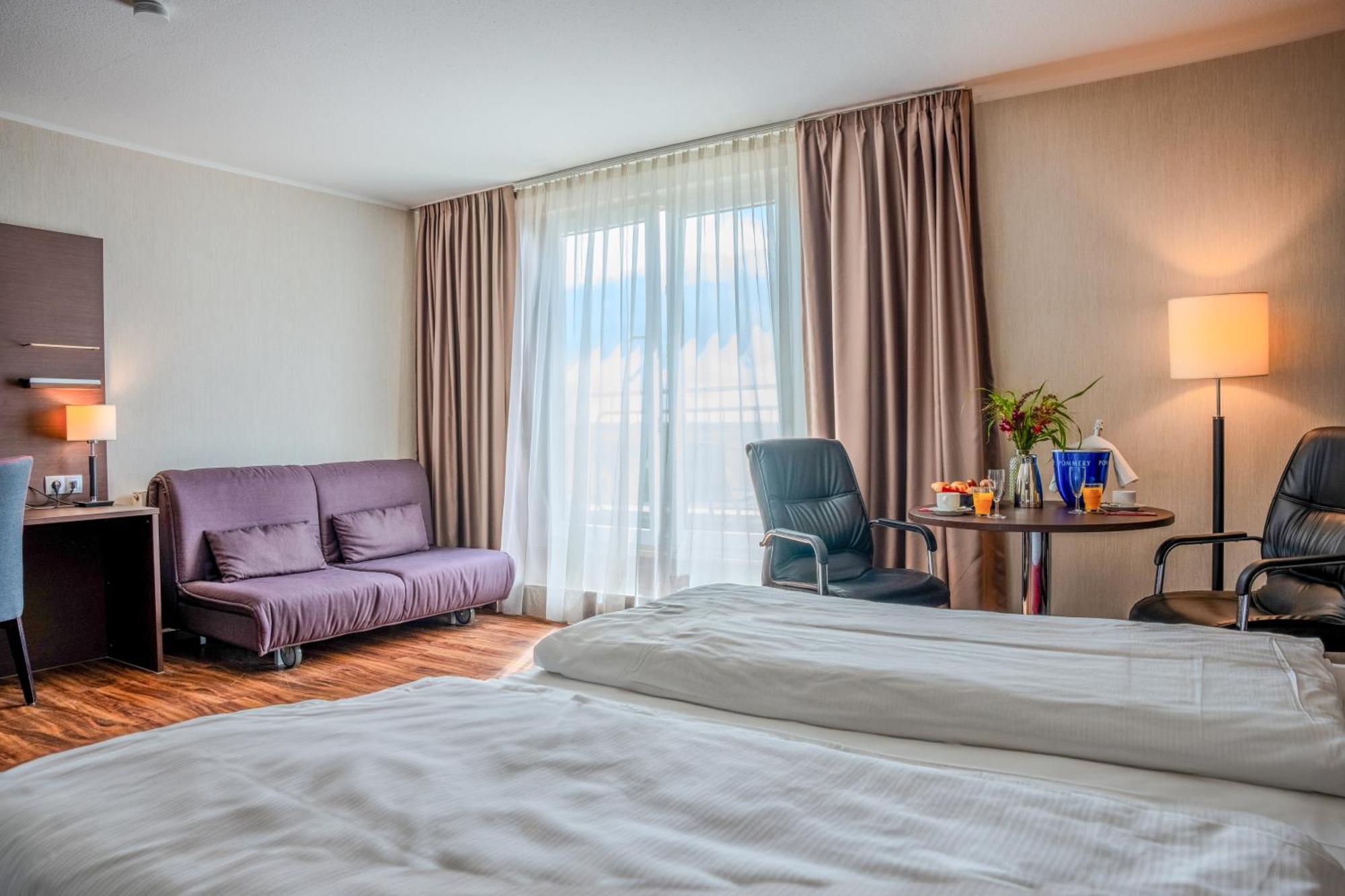Airways Hotels Frankfurt Airport West رونهيم الغرفة الصورة