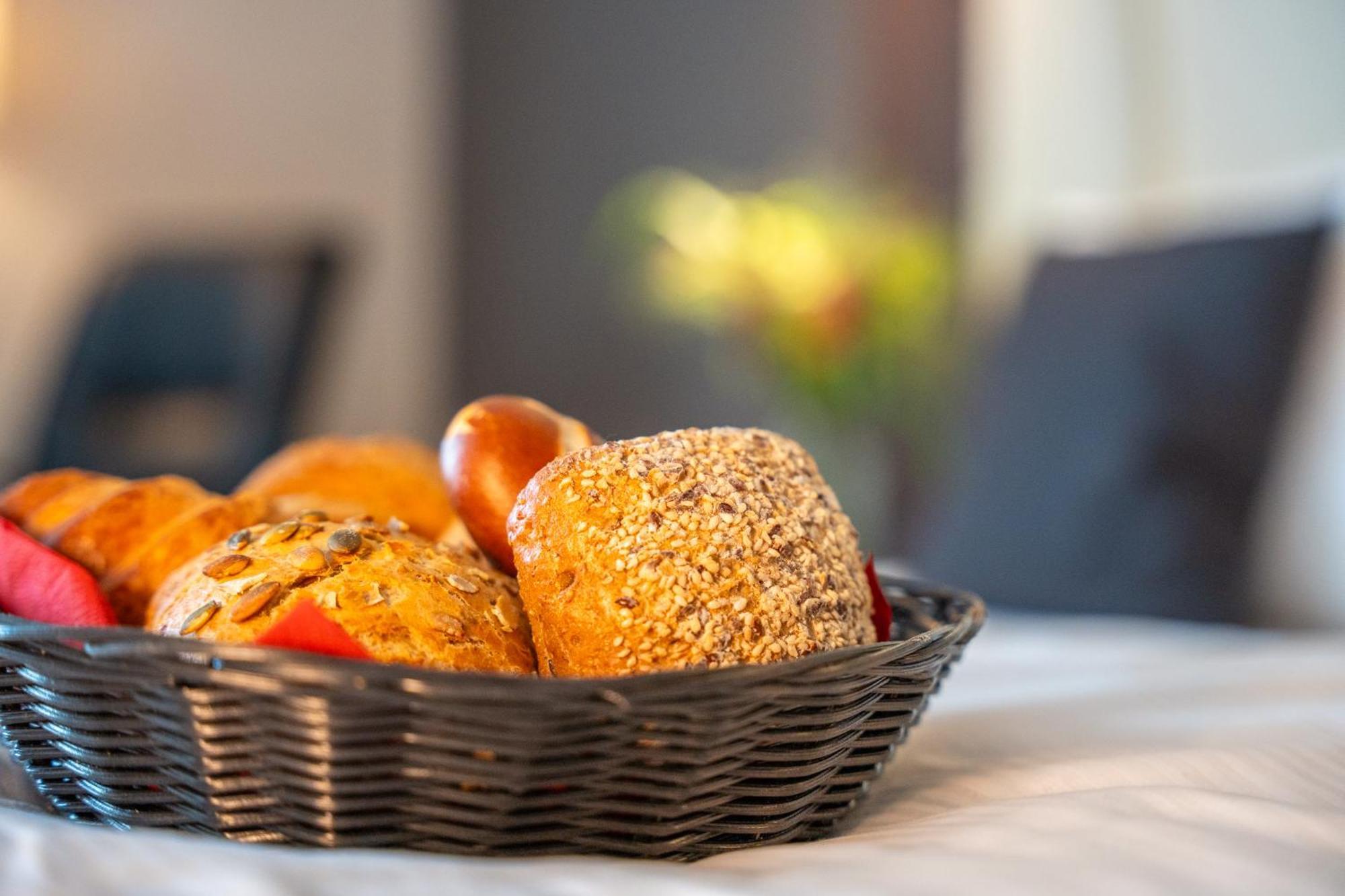 Airways Hotels Frankfurt Airport West رونهيم المظهر الخارجي الصورة